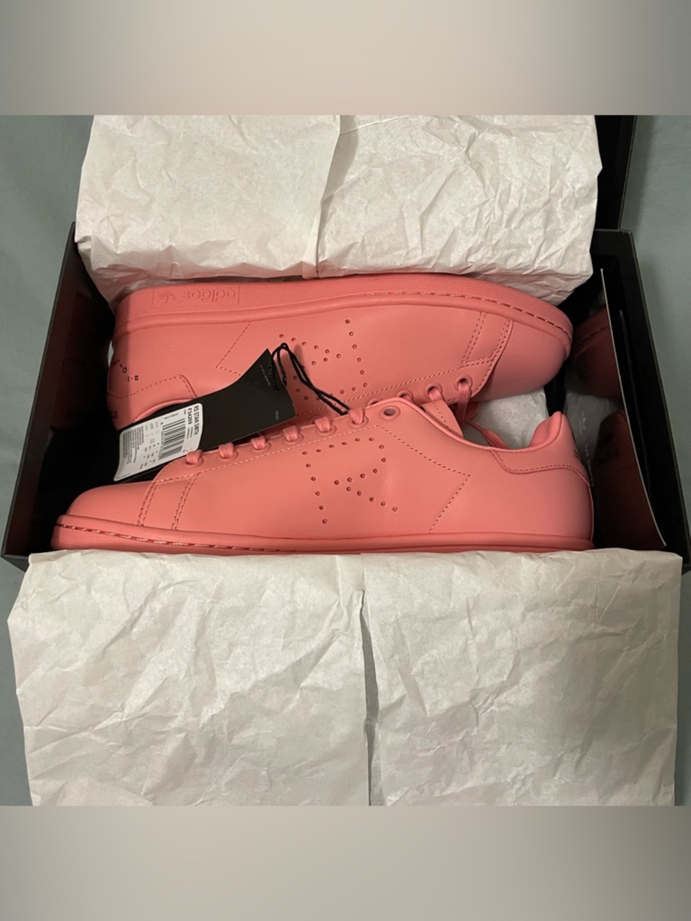Raf Simons x adidas Stan Smith Tactile Rose